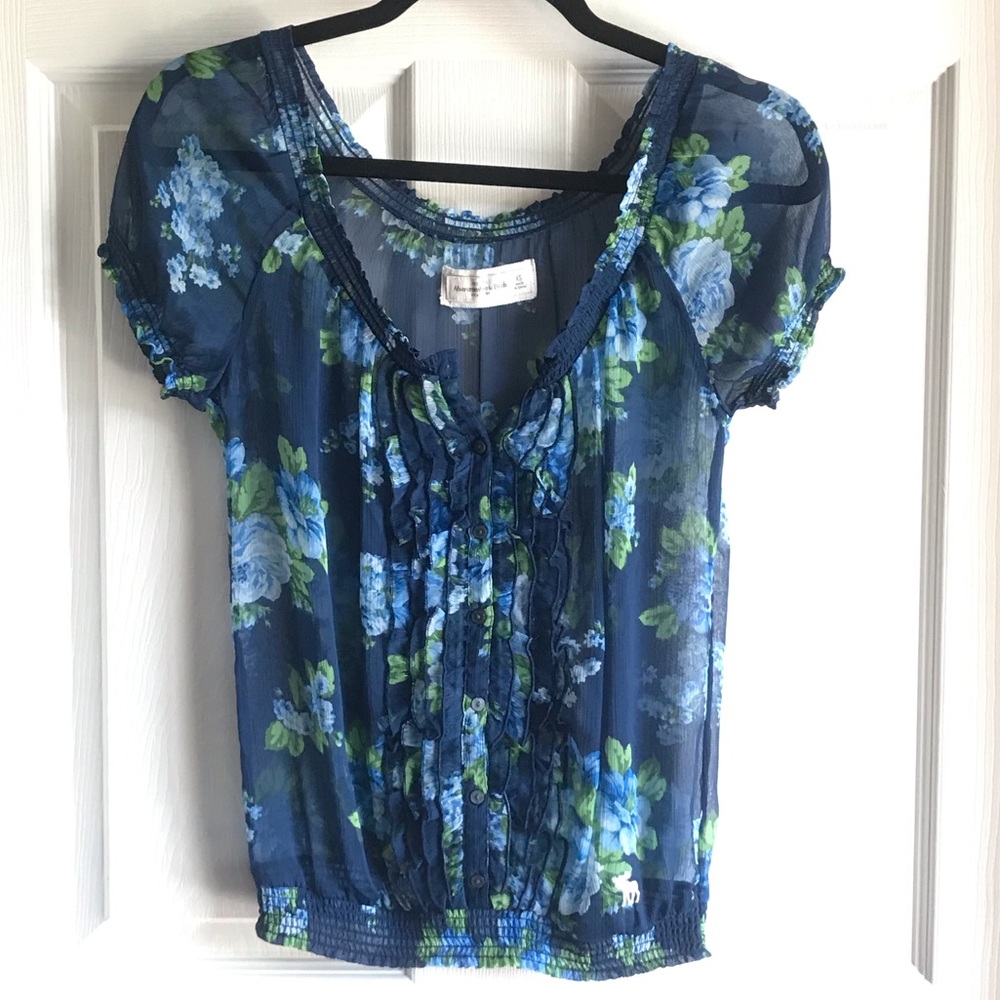 NWOT Abercrombie & Fitch Floral Blouse